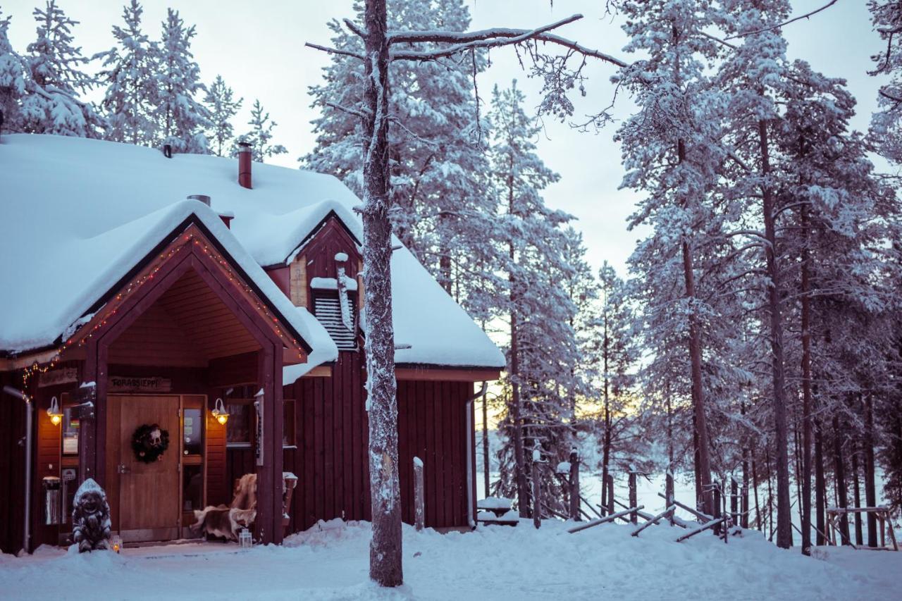 Torassieppi Cottages Pallastunturi Buitenkant foto
